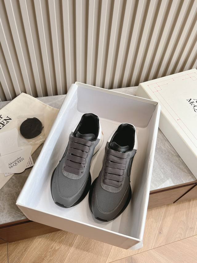 顶级版本 情侣码35-44 Alexander Mcqueen 亚历山大.麦昆 2024新款sprint运动跑步老爹鞋 顶级版本 Sprint Runner 采