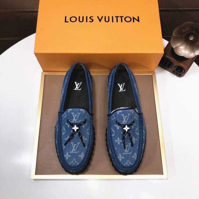 工厂批 Louis Vuitton 原单 新款lv路易威登 * 顶级版本 Lv经典豆豆鞋！选用进口原版单牛皮 原版真皮边条拼接耐磨橡胶大底！高品质精品！码数38