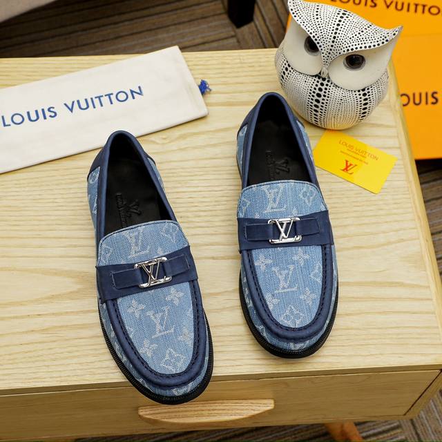 工厂价 Louis Vuitton 里 路易威登 新款男士休闲商务皮鞋官网原版复制，鞋面采用进口官网1:1材料制作意大利牛皮面，水染内里绝非一般的工艺制造，大厂