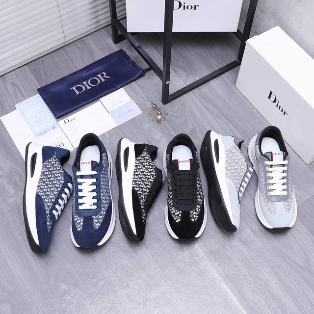 商品商标：Dior 迪奥 休闲鞋 正码码数 38-44 45订做不退换 商品材料：精选牛皮拼接鞋面 牛皮鞋垫 透气网内里 橡胶大底