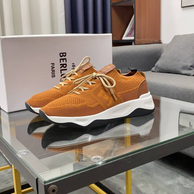 商品商标:Berluti 伯尔鲁帝 运动鞋 正码码数:38-44 商品材料:运动休闲男鞋 飞织制面羊皮垫脚做工精致、脚感极佳，Tpu橡胶底，炫酷时尚，最新流行、