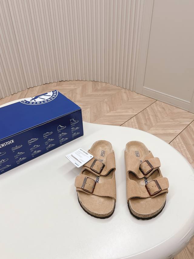 最高版 男款10 Birkenstock 情侣款 博肯 真软木潮流时尚 系带 休闲鞋 人体工程学设计符合脚形的脚床，软木材质穿着超级轻便舒适，楦形线条优美，做工