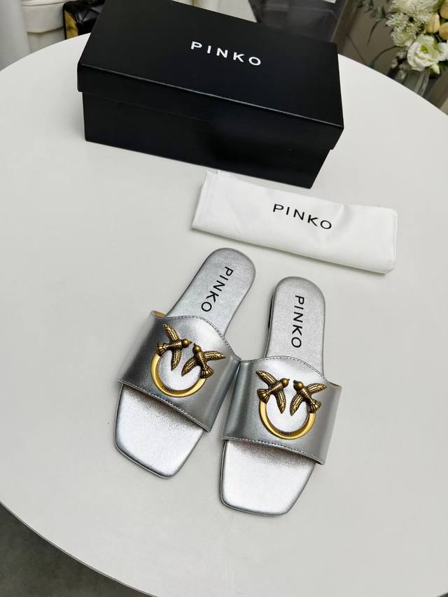 Pinko 新款 面料 牛皮 内里 羊皮，码数 35-42 出厂价 真皮底