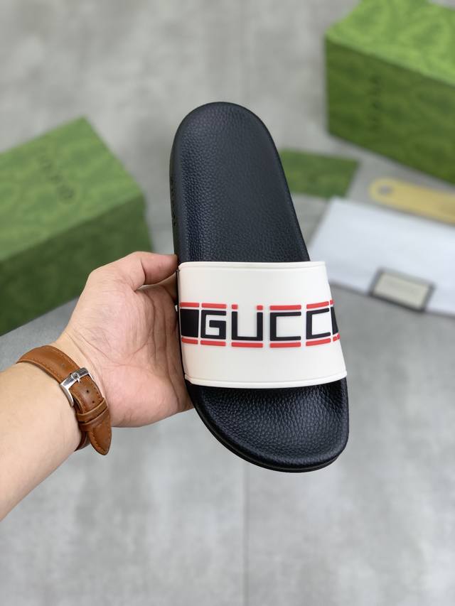 工厂价 实价 Gucci 古奇情侣新款休闲拖鞋，原版官网1:1、完美做工 透射出一种尊贵奢华，于古奇高端超凡工艺中升华其奢侈定义。原版古奇双g组合大底，码数：3