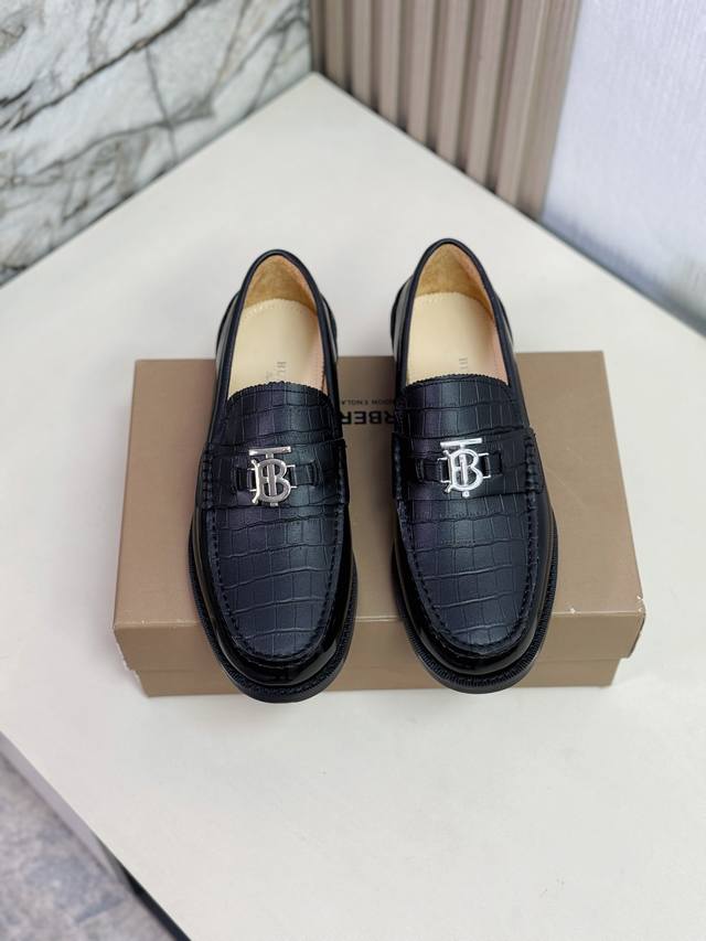 Burberry 巴宝莉 Size：39-44 38.45.可定做 顶级高端男鞋， 官网同步巴宝莉打造，鞋面进口牛皮 开边珠牛皮色打造，内里进口顶级丝绸牛皮 - 点击图像关闭