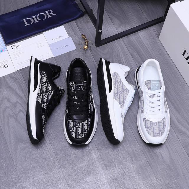 商品商标：Dior 迪奥 休闲鞋 正码码数 38-44 商品材料：精选牛皮拼接印花透气鞋面 羊皮内里 橡胶大底