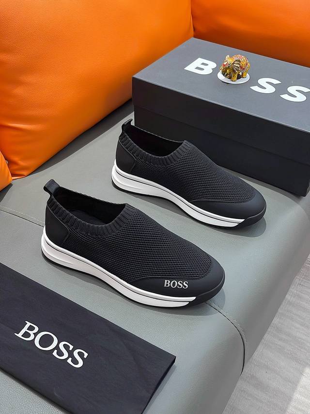 商品名称：Boss 波士 正规码数 38-44 套脚鞋 商品材料：精选 网布鞋面，舒适羊皮内里 ；原厂大底。