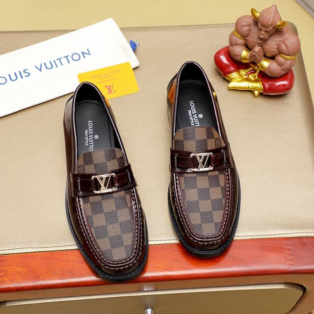 工厂价 Louis Vuitton 新款皮鞋官网原版复制，鞋面采用进口官网1:1材料制作意大利牛皮面，高端内里绝非一般的工艺制造，大厂工艺流程，专为潮男们打造最