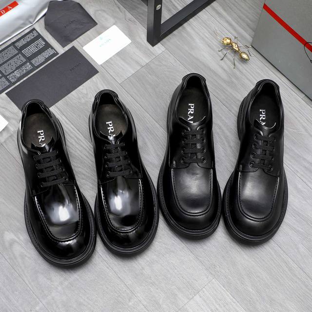 商品商标：Prada 普拉达 商务正装皮鞋 正码码数 38-45 商品材料：精选 头层牛皮鞋面 牛皮内里 原版大底