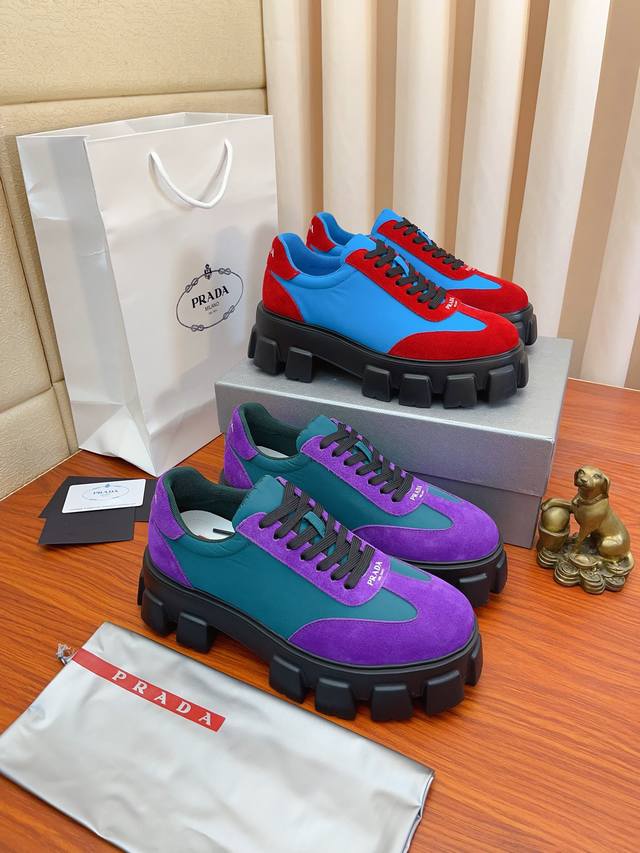 实价： 官网爆款 Prada 普拉达 顶级原单size：38-44Linea Rossa运动系列男鞋，鞋面：原厂进口头层牛皮真皮内里耐磨发.泡大底， 上脚舒适！