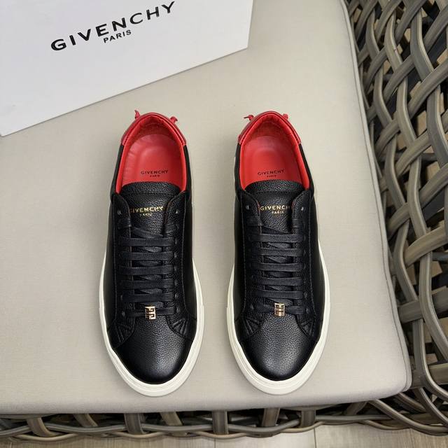 Givench*Y～Gvc经典男士运动鞋｜购买zp一比一制作｜原版牛皮｜超有质感｜4G Logo刺绣｜后跟专属皮革结扣｜原版套楦全新开模｜正版开模tpu大底｜百