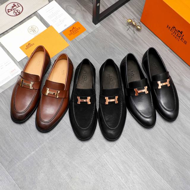 商品商标：Hermes 爱马仕 休闲套脚皮鞋 正码码数: 39-45 商品材料：精选反绒牛皮鞋面 牛皮内里 原版大底