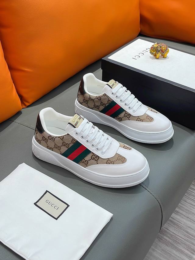 商品名称：Gucci 古驰 正规码数: 38-44 休闲鞋 商品材料：精选 牛皮鞋面，柔软羊皮内里；原厂大底。