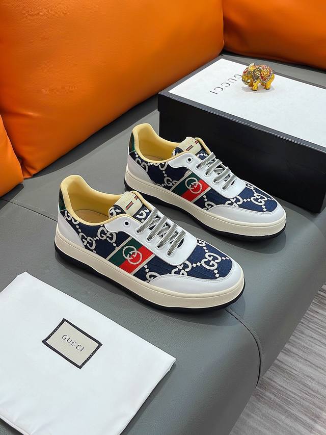 商品名称：Gucci 古驰 正规码数: 38-44 休闲鞋 商品材料：精选 牛皮鞋面，柔软羊皮内里；原厂大底。