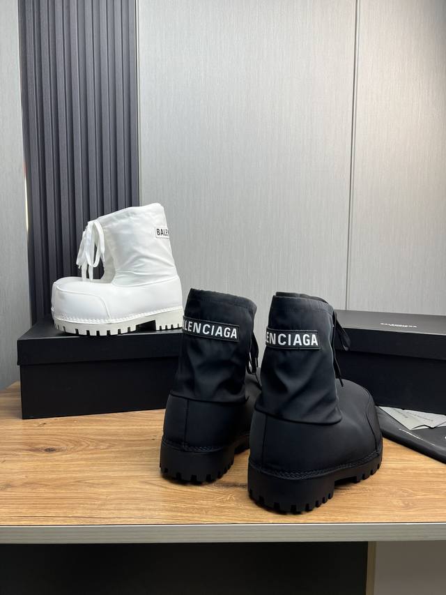 工厂价 女款10 Balenciaga巴黎世家滑雪系列防水羽绒靴 Skiwear最新款阿拉斯加雪地靴 正品rmb9570购入开发 完美复刻 设计师推出探索时尚界