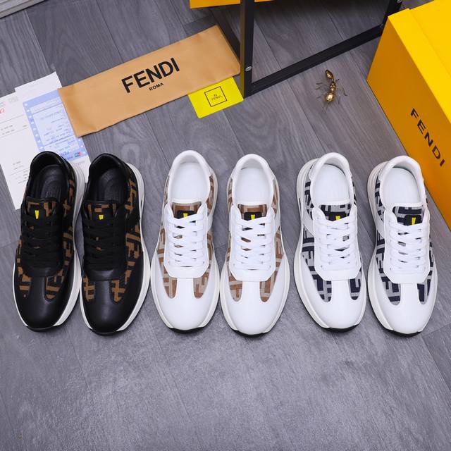 商品商标：Fendi 芬迪 休闲鞋 正码码数: 38-44 商品材料：精选 牛皮配织布鞋面 羊皮内里 橡胶大底