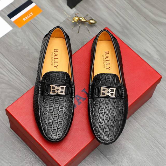 商品商标：Bally 巴利 休闲套脚鞋 正码码数: 38-44 商品材料：精选牛皮压纹鞋面 猪皮内里 橡胶大底