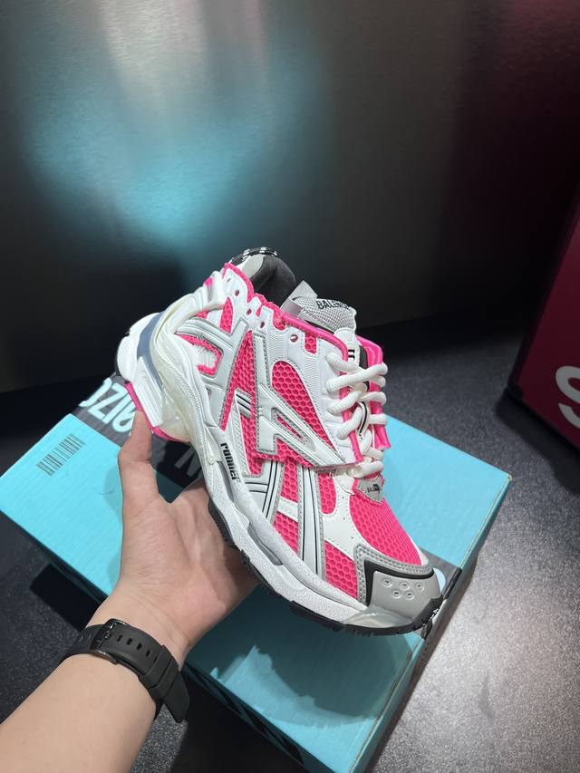 实价 高品质高端货 顶级版本 Balenciaga 巴黎世家runner运动鞋 尺码：35 36 37 38 39 40 41 42 43 44 45 46 不