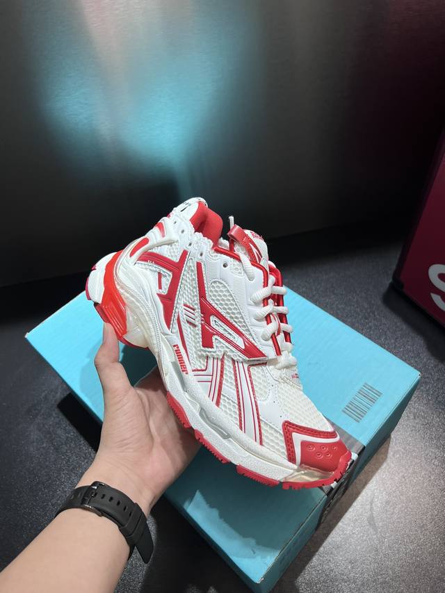 实价 高品质高端货 顶级版本 Balenciaga 巴黎世家runner运动鞋 尺码：35 36 37 38 39 40 41 42 43 44 45 46 不