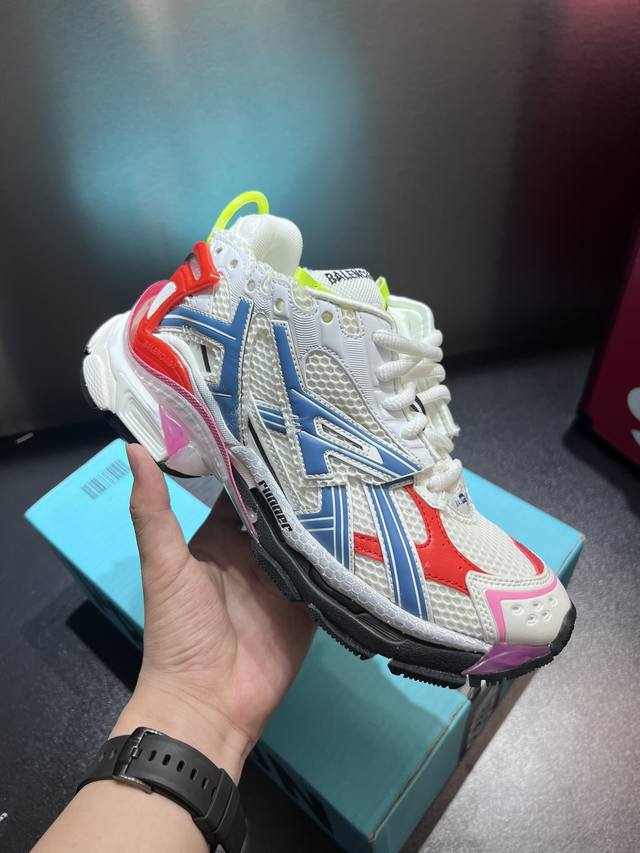 实价 高品质高端货 顶级版本 Balenciaga 巴黎世家runner运动鞋 尺码：35 36 37 38 39 40 41 42 43 44 45 46 不