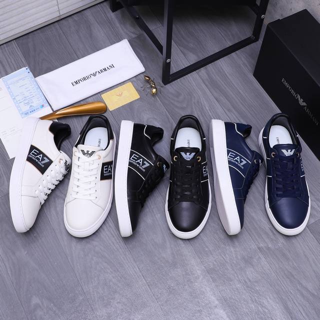 商品商标：Armani 阿玛尼 休闲鞋 正码码数: 39－44 商品材料：精选牛皮拼接鞋面 超纤内里 橡胶大底