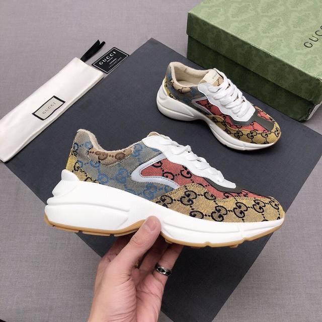 Size：38-44 G家经典老爹鞋，原单顶级版，原版套楦1:1精准复刻，全油边做工，男女版面细节区分，真正做到出入专柜0压力，全用电脑车制作男款采用双针车，采