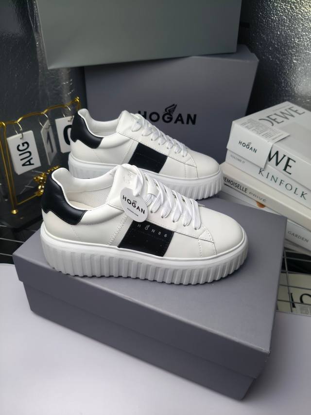 Hogan P: 情侣款,Size:女35-40.男39-44 .45定做 Hogan 霍根n86最新饼干鞋，厚底鞋，飞艇鞋，情侣款运动鞋~~ 小红书打卡款~~