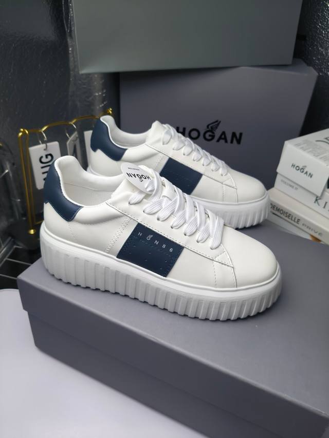 Hogan P: 情侣款,Size:女35-40.男39-44 .45定做 Hogan 霍根n86最新饼干鞋，厚底鞋，飞艇鞋，情侣款运动鞋~~ 小红书打卡款~~