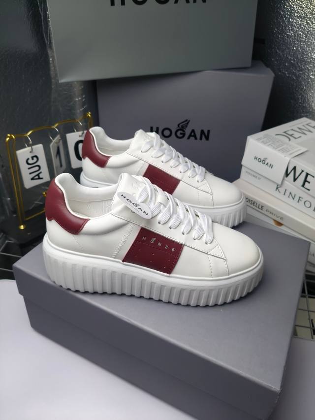 Hogan P: 情侣款,Size:女35-40.男39-44 .45定做 Hogan 霍根n86最新饼干鞋，厚底鞋，飞艇鞋，情侣款运动鞋~~ 小红书打卡款~~