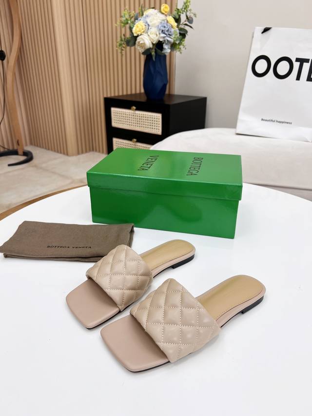 Bottega Veneta实拍新款高跟凉拖 6色 35到43现货。出厂价pp橡胶底 ，真皮底p