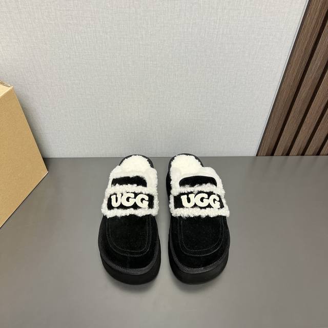 出厂: 独家顶级版本 Ugg~24Vs秋冬爆款松糕厚底休闲毛鞋系列 松糕厚底毛鞋 一款不会撞衫的鞋子、简约的隔板设计上斑点的大底、鞋面真丝卷毛、秋冬季必备款、无