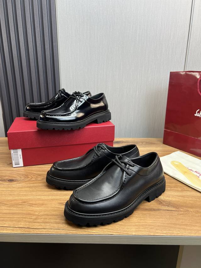 工厂价 菲拉格慕. Ferragamo 男士厚底乐福鞋，最新爆款，1:1原单代购品质，顶级狠货，鞋面进口牛皮.磨砂牛皮.开边珠牛皮，手工立体缝线凸显是圆形鞋头设