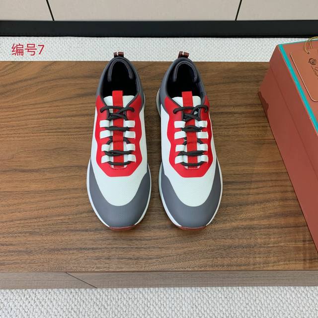 Lp P: Size：39-46 38.45.46 可定做 Lp Loro Piana 小众诺优翩雅经典款慢跑鞋，男士系带休闲鞋运动鞋，这款采用storm Sy