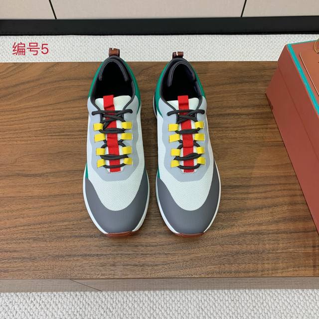 Lp P: Size：39-46 38.45.46 可定做 Lp Loro Piana 小众诺优翩雅经典款慢跑鞋，男士系带休闲鞋运动鞋，这款采用storm Sy