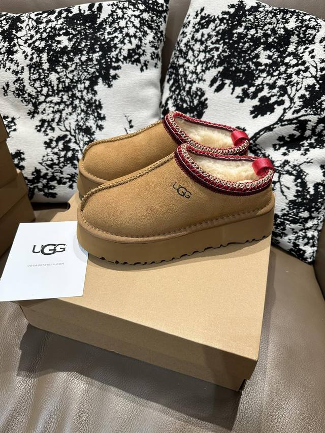 工厂价 Ugg 羊毛雪地靴 情侣 35-44码 厚底