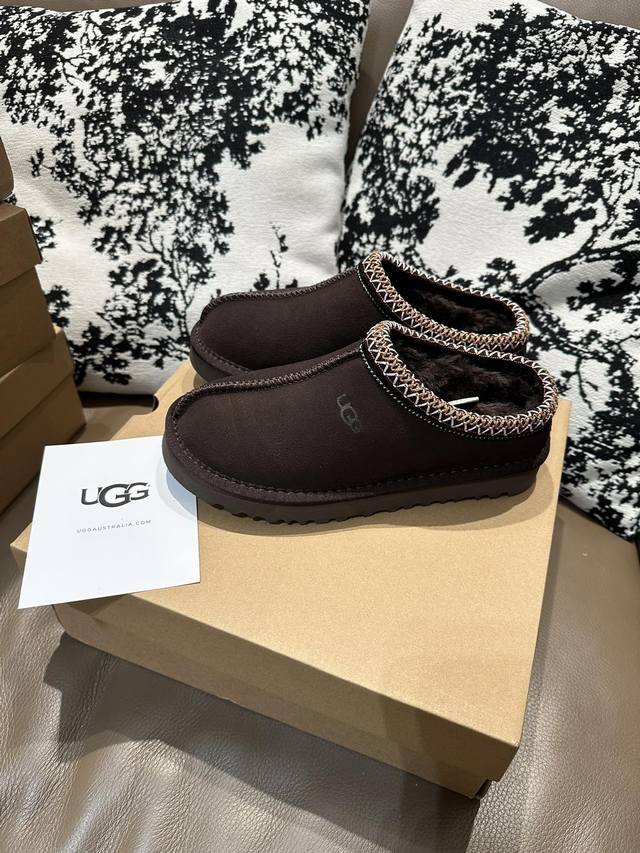 工厂价 Ugg 羊毛雪地靴 情侣 35-44码 平底