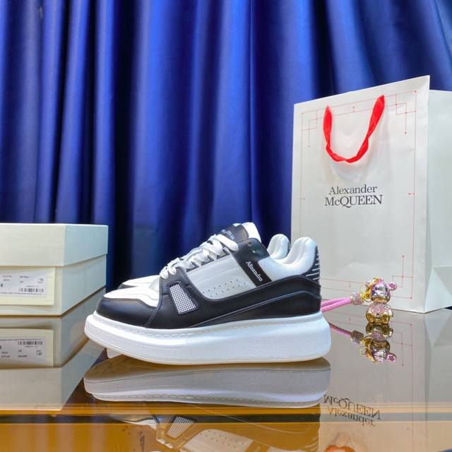 Lv. 麦昆alexander Mcqueen P: 情侣款 Size： 女35-40男39-45 女40.男45 订做 Lv. 麦昆alexander Mcq