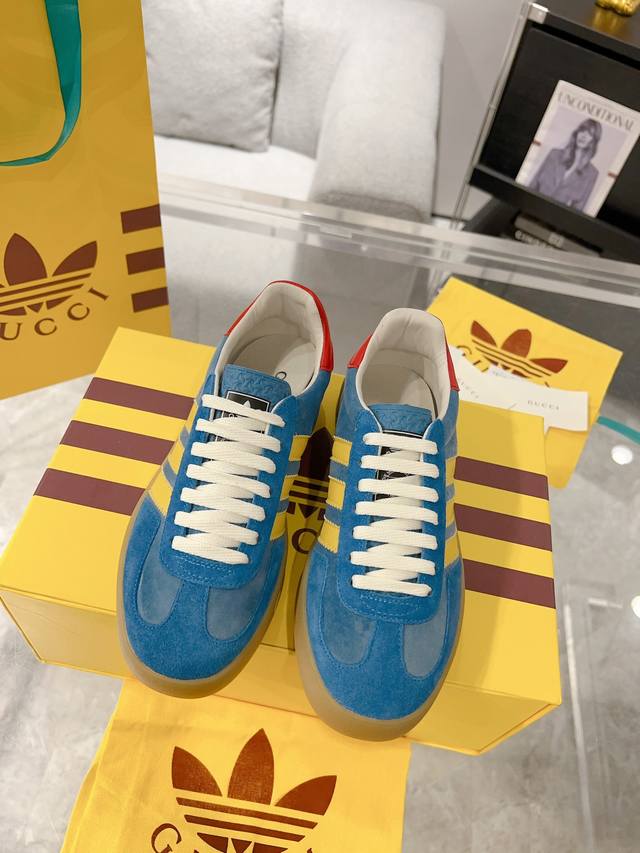 全新升级 Gucci X Adidas 联名款 23Ss 时装周走秀款 唯一正确顶级版本德训鞋全球火爆程度全网最高版本贡献情侣款首发 码数:35-46 45.4