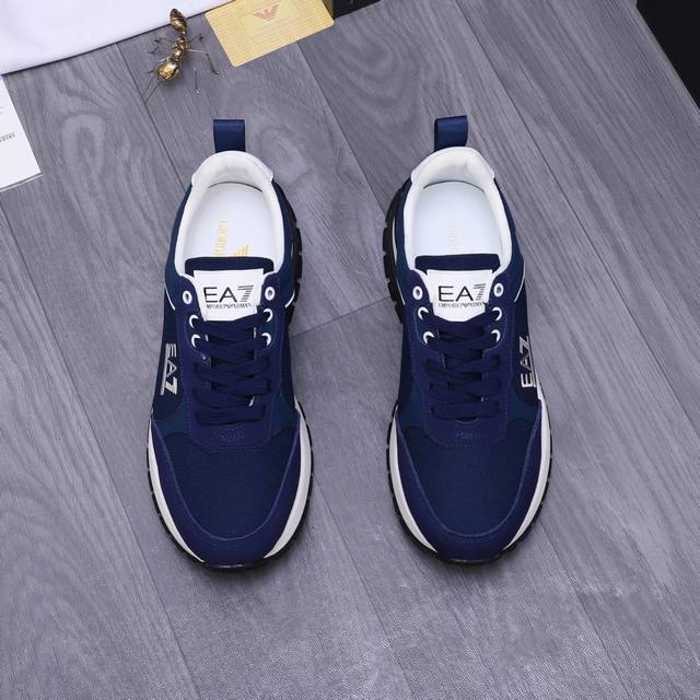 实价 商品商标：Armani 阿玛尼 休闲鞋 正码码数: 38-44 商品材料：精选牛皮拼接鞋面 透气网内里 橡胶大底