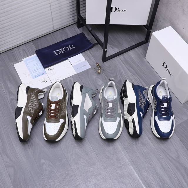 商品商标：Dior 迪奥 休闲鞋 正码码数: 38-44 45.46订做不退换 商品材料：精选牛皮拼接鞋面 牛皮鞋垫 透气网内里 橡胶大底