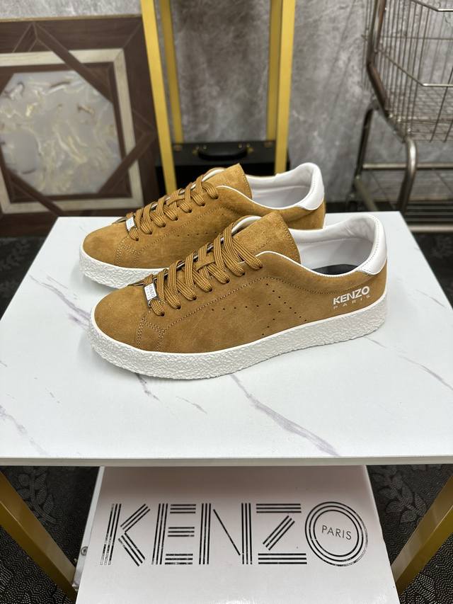 Kenzo 凯卓 低帮男运动鞋，原版进口牛皮面、 牛皮内里，橡胶大底 专业严谨工艺 彰显尊贵绅士品味 ，码数 38 44 45定做不退换 X0