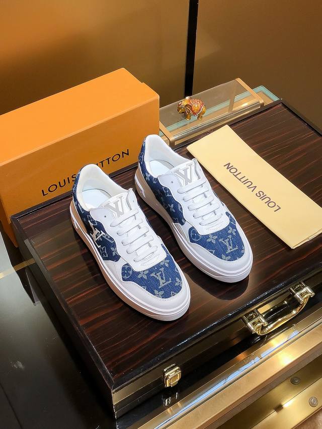 商品名称：Louis Vuitton 路易 威登 正规码数: 38-44 休闲鞋 商品材料：精选 牛皮鞋面，柔软羊皮内里；原厂大底。