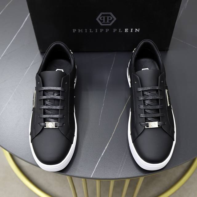 出厂价： Philipp Plein-菲利普普来因size：38-44 45定制 普来因男鞋要好货的看过来，专柜啥样我啥样，从皮料到细节，堪称精品！请用心感受德