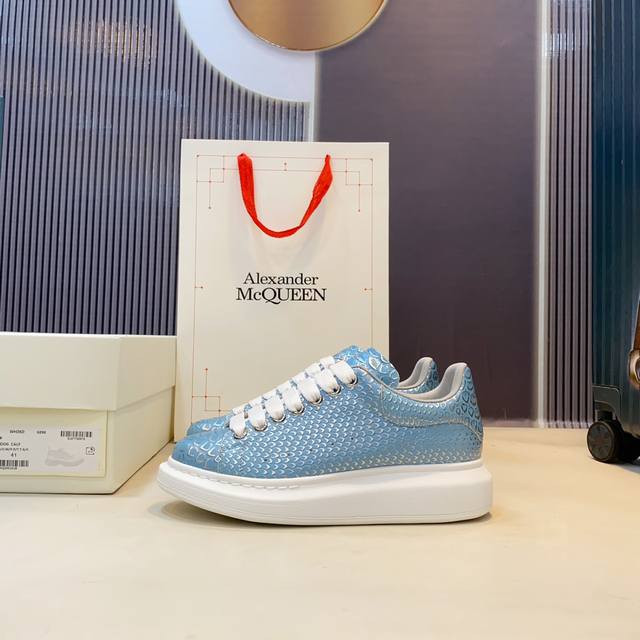 Alexander Mcqueen 情侣款 P: 女款少10 Size： 女35-40男39-45 女40.男45 订做 Alexander Mcqueen麦昆