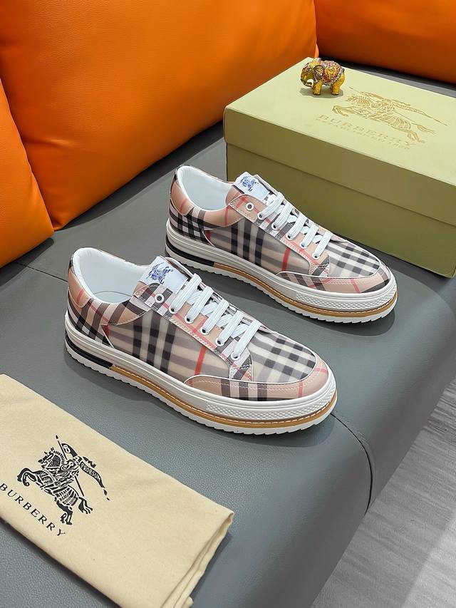 商品名称：Burberry 巴宝莉 正规码数: 38-44 休闲鞋 商品材料：精选 进口牛皮鞋面，柔软羊皮内里；原厂大底。