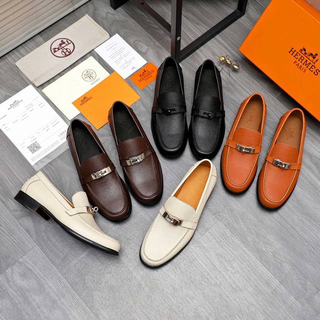 商品商标：Hermes 爱马仕 休闲套脚皮鞋 正码码数: 39-45 商品材料：精选荔纹牛皮鞋面 牛皮内里 原版大底