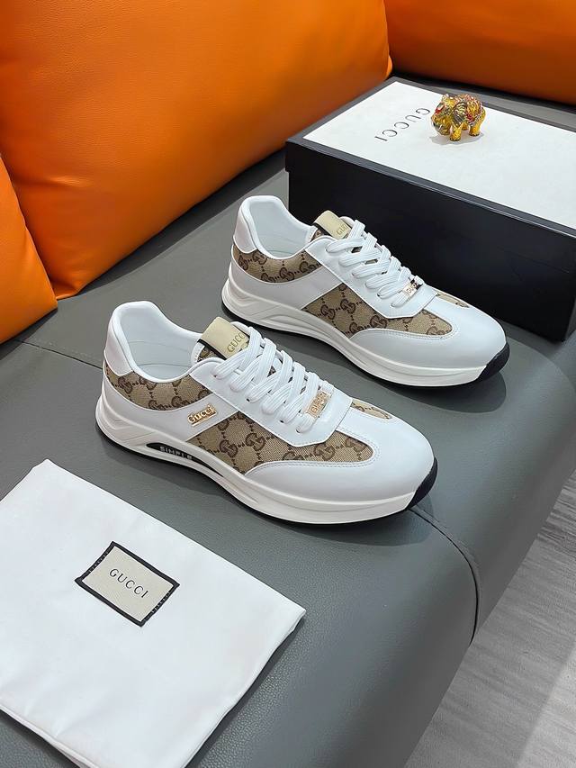 商品名称：Gucci 古驰 正规码数: 38-44 休闲鞋 商品材料：精选 牛皮鞋面，柔软羊皮内里；原厂大底。