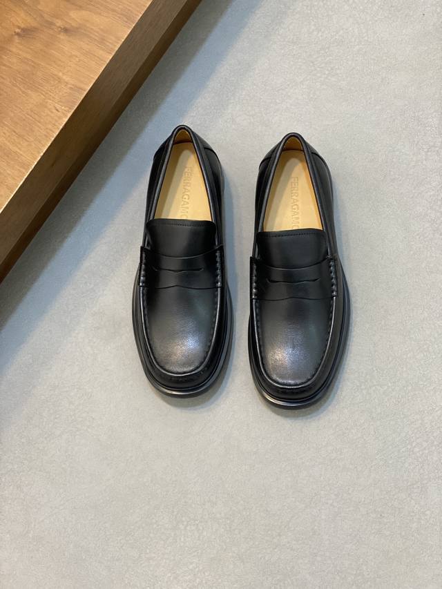 Ferragamo 顶级p: Size:38-44 45.定做 菲拉格慕 男神增高套脚底皮鞋系列专柜同步发售原厂配置，意大利进口原版牛皮面料，经典版面绅士大方，