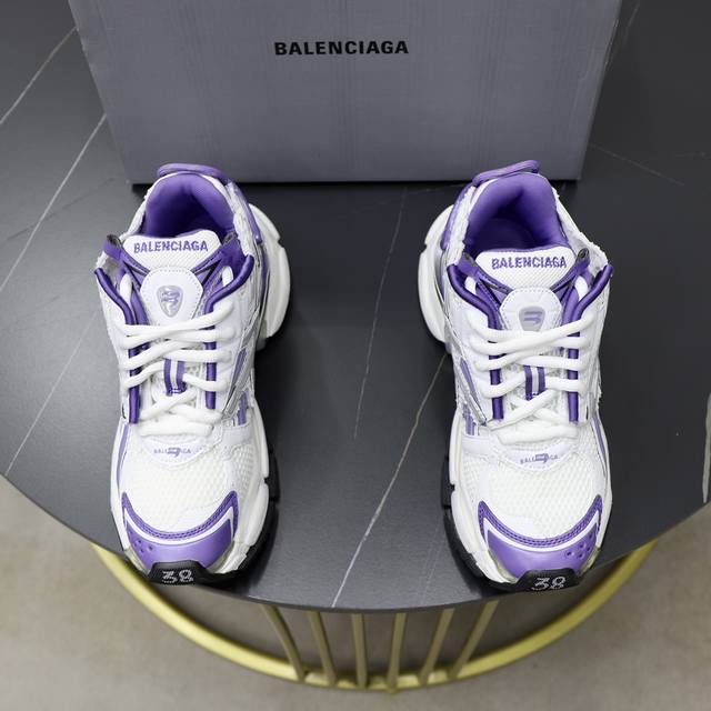 出厂价： 高品质高端货 顶级版本 Balenciaga 巴黎世家runner运动鞋 尺码：35 36 37 38 39 40 41 42 43 44 45 46