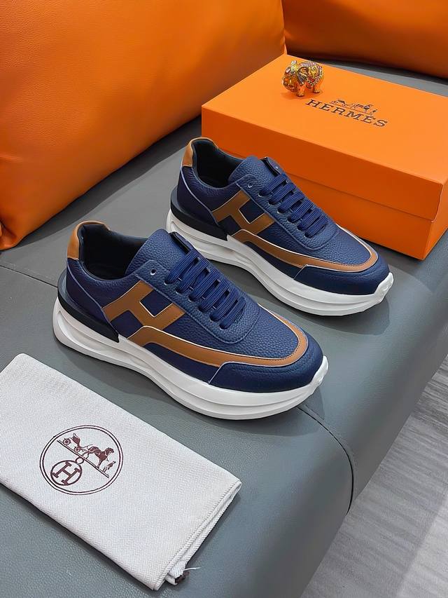 商品名称：Hermes 爱马仕 正规码数: 38-44 休闲鞋 商品材料：精选 牛皮鞋面，舒适羊皮内里；原厂大底。